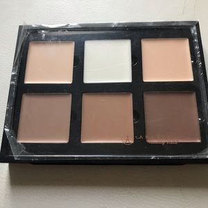 Anastasia Beverly Hills cream contour kit